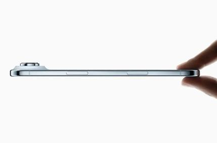 渭城苹果维修点分享iPhone 17 Air自动关机电源故障解析 
